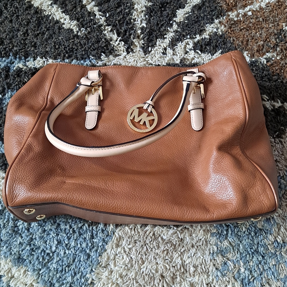 Soft Leather Michael Kors Tan Bag